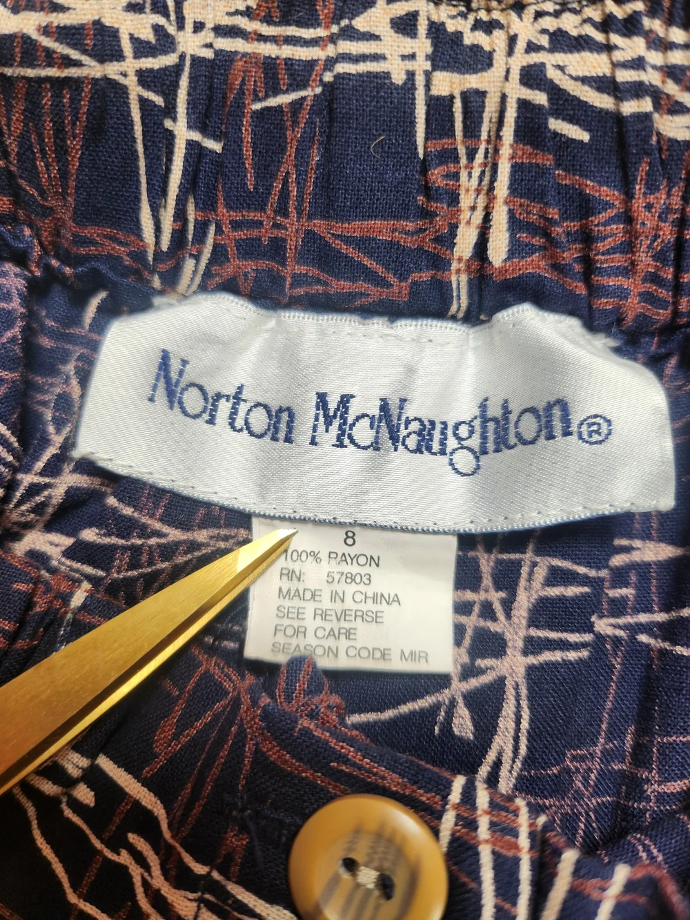 Vtg Norton McNaughton Navy Blue Brown and White Bermuda Shorts